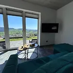 Sloneczne Wzgorze * Grywald